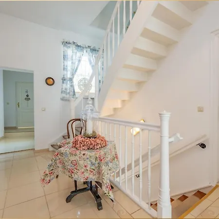 Haus Mertin Whg 2 Seewind דירה *